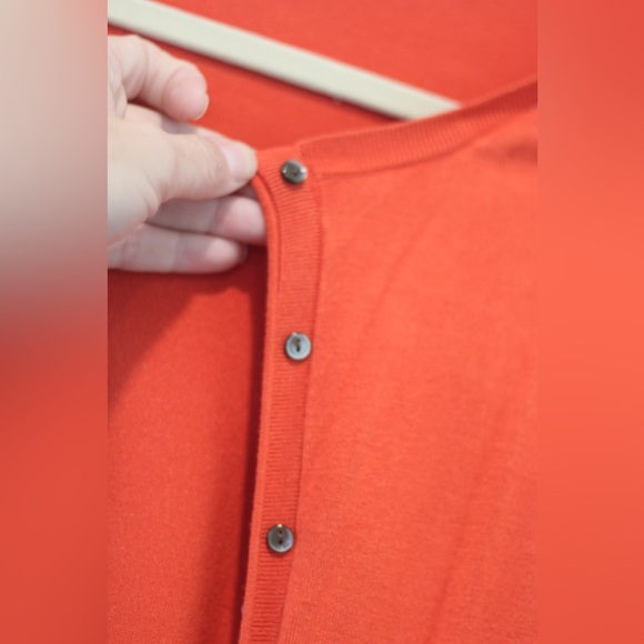 Halogen Burnt Orange Cardigan with buttons. - Picture 4 of 6